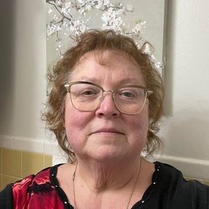 Meet your Posher, Sharon